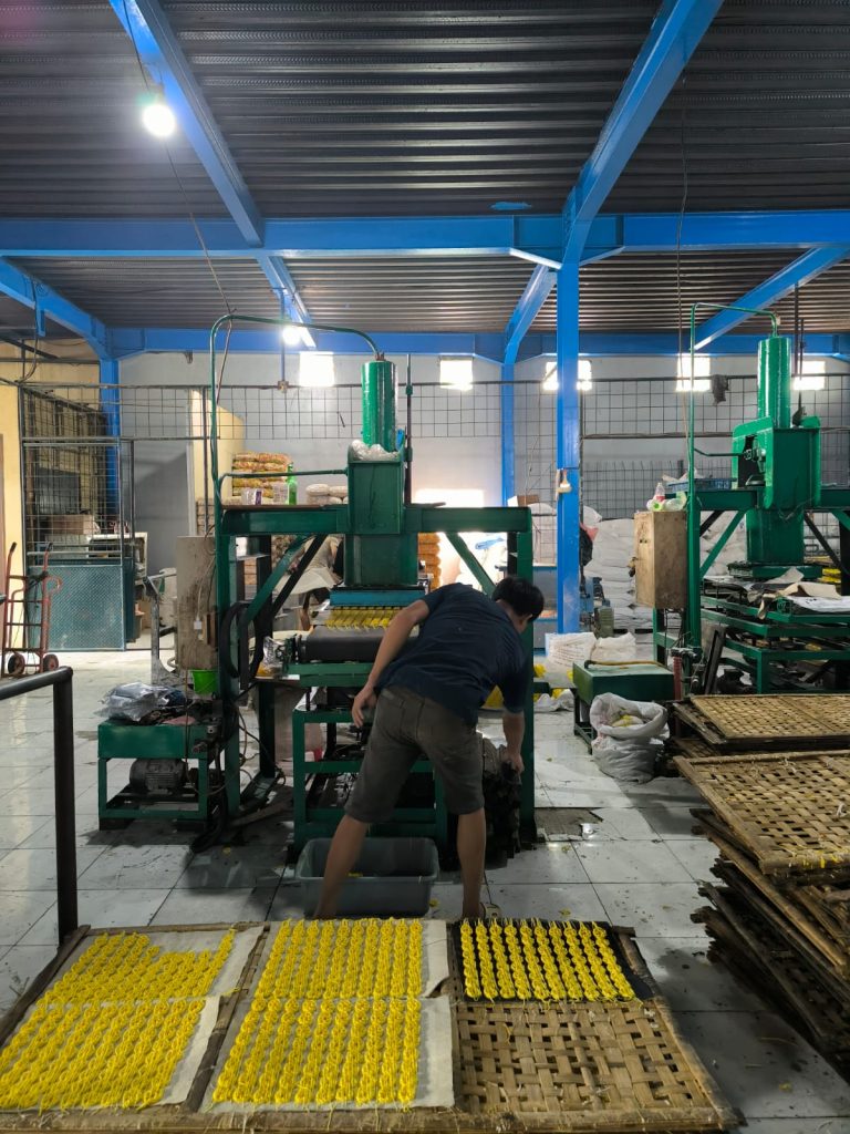 Produsen Kerupuk Mentah di Pekayon Bekasi